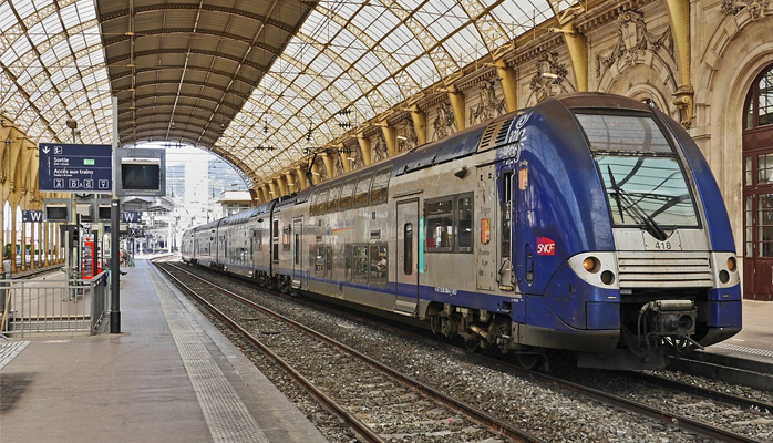 La faute simple du voyageur exonère le transporteur ferroviaire de sa responsabilité contractuelle : retour au droit commun par le droit européen